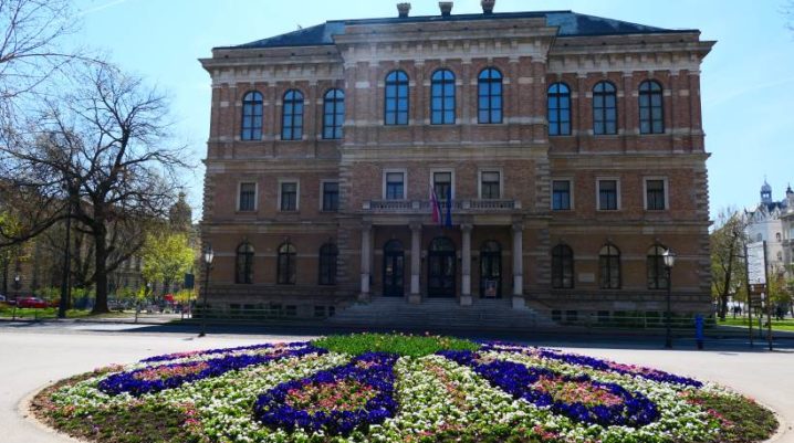 Palača HAZU-a - prva važna institucija izvan Gornjeg grada